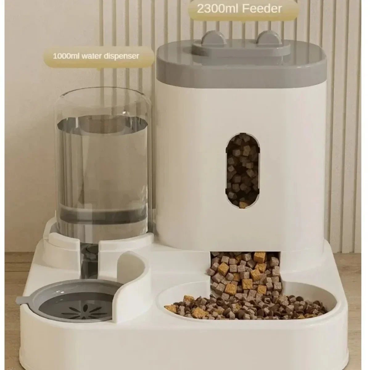 Automatic Feeder for Dogs & Cats - With Water Fountain